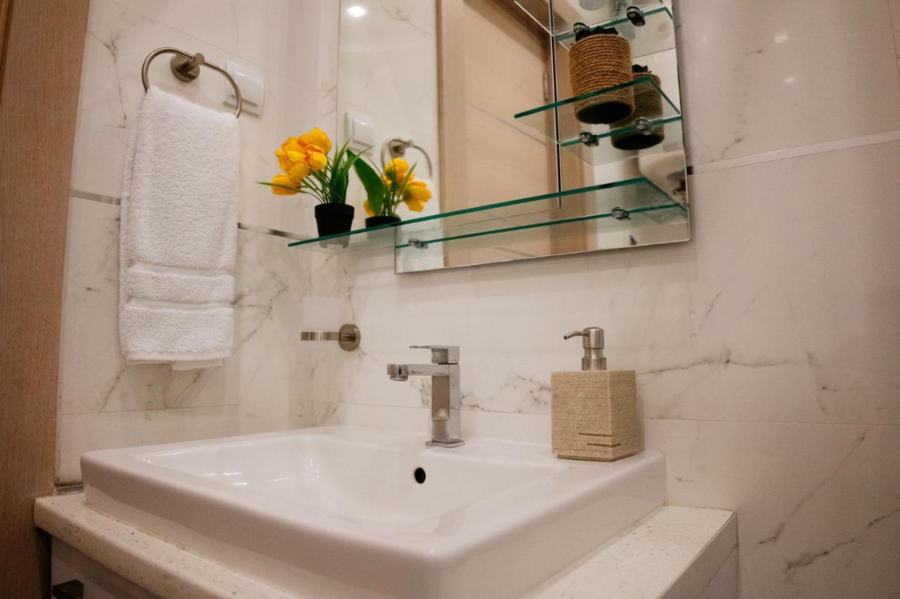 Luxury Apartment Будва Екстер'єр фото